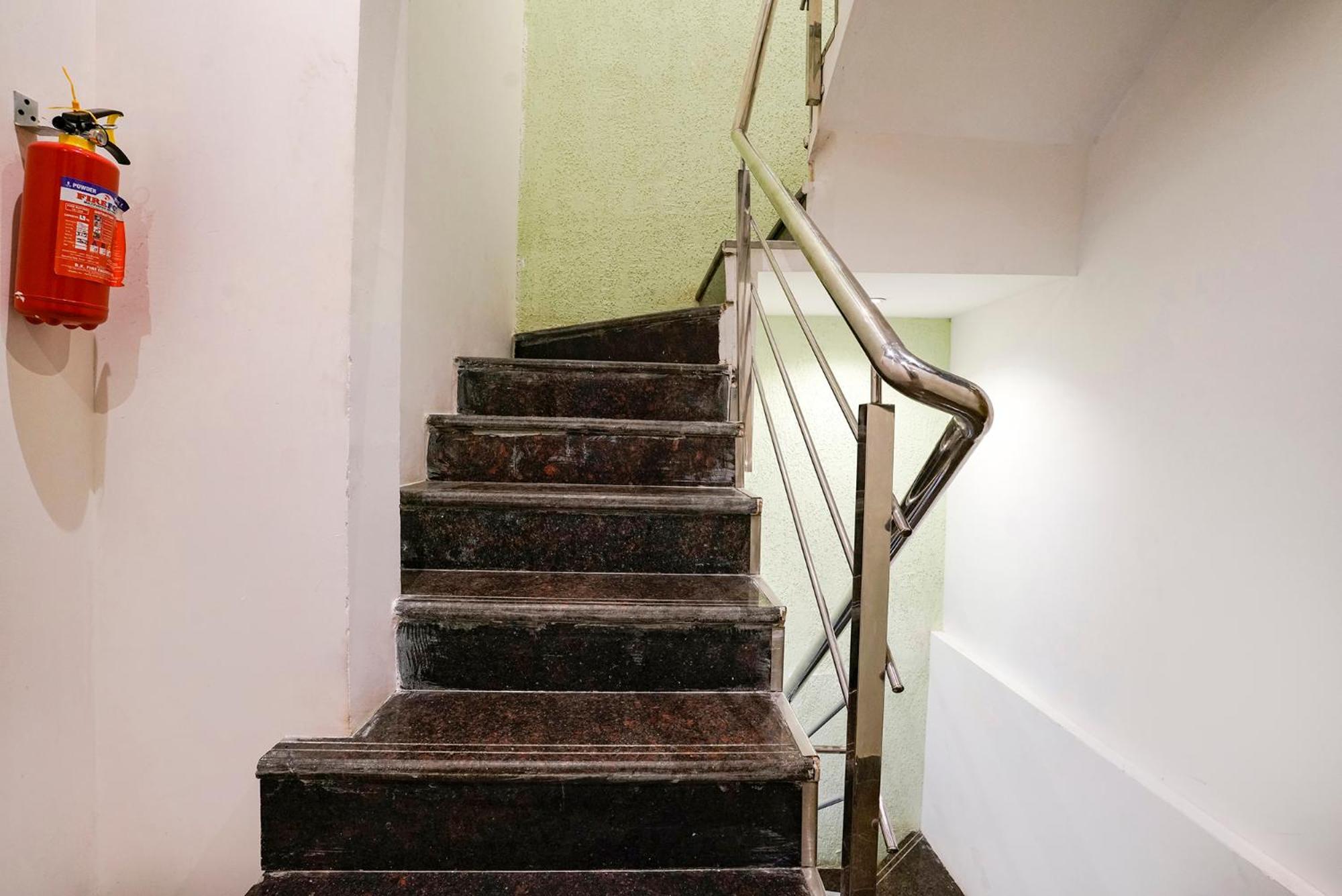 Fabhotel Atithi Residency I - Nr Bkc Mumbai  Buitenkant foto